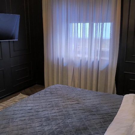 Central Gate Apartment تشيرنيفتسي المظهر الخارجي الصورة